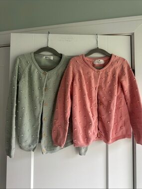 Lot of 2 size 4-6 H&M Mint and light pink bobble cardigans
